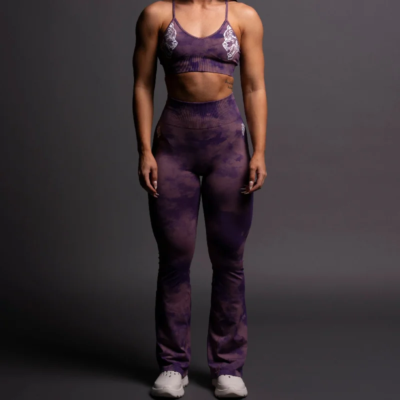 Elegant Style Dual Wolf "Everson Seamless" Gracie Flare Scrunch Leggings in Purple Sky