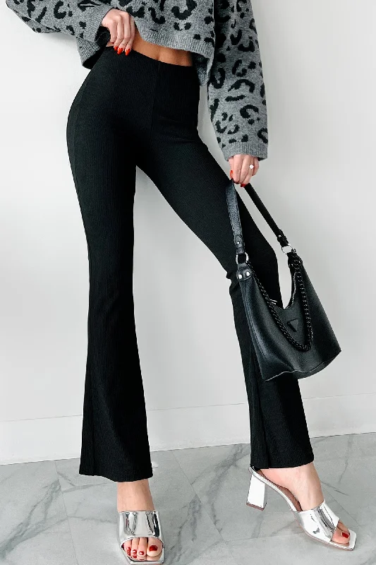 Minimalist Style Dafina Ribbed Flare Pants (Black)