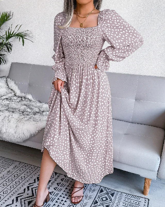 Exclusive Women's Fashion Collection Energetic Smocked Floral Maxi Dress