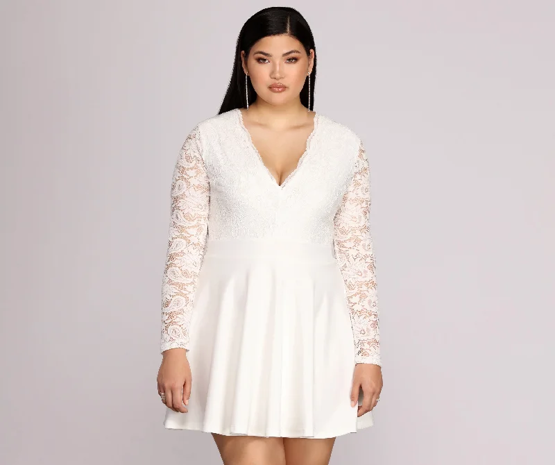 Bold Fashion Plus La La Lace Dress