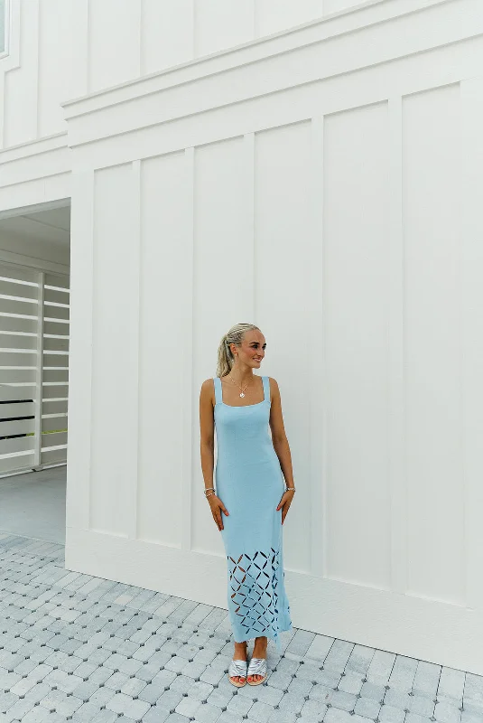 Stylish Savings In The Sky Midi Dress - Sky