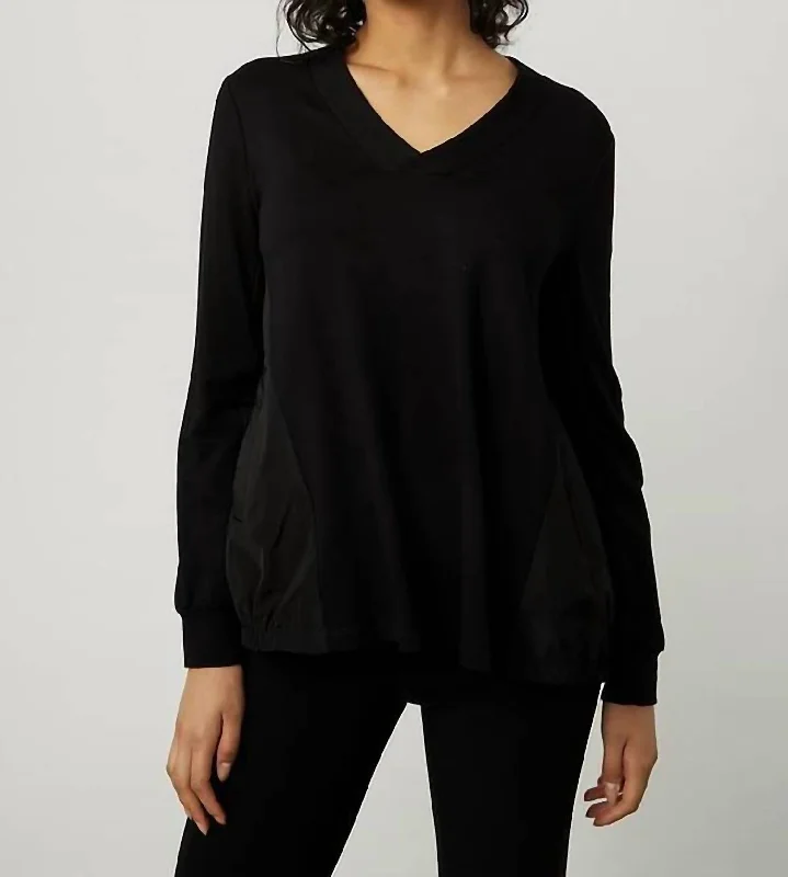 Special Offer V-Neck Top In Black