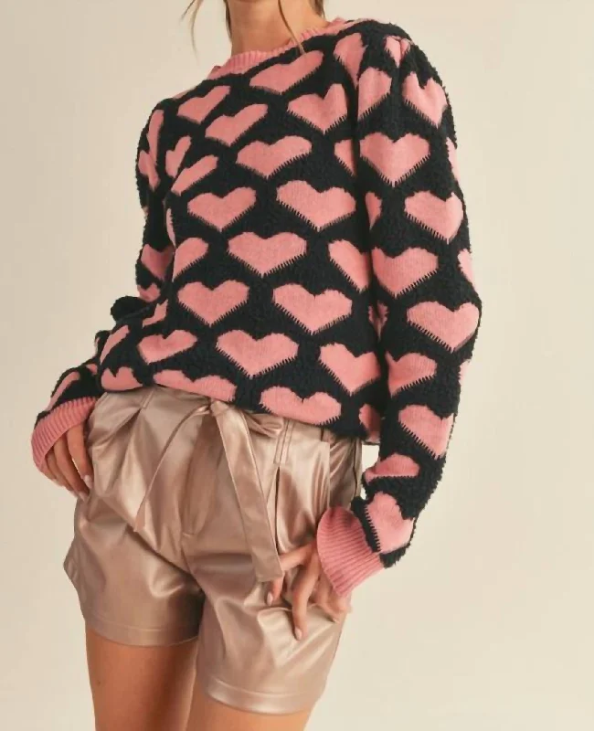 Seasonal Fashion Crewneck Knit Heart Sweater In Black/pink