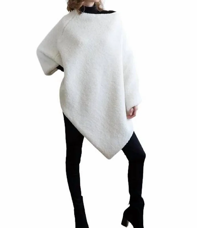 Clothing For Women Olsen Poncho In Ivory