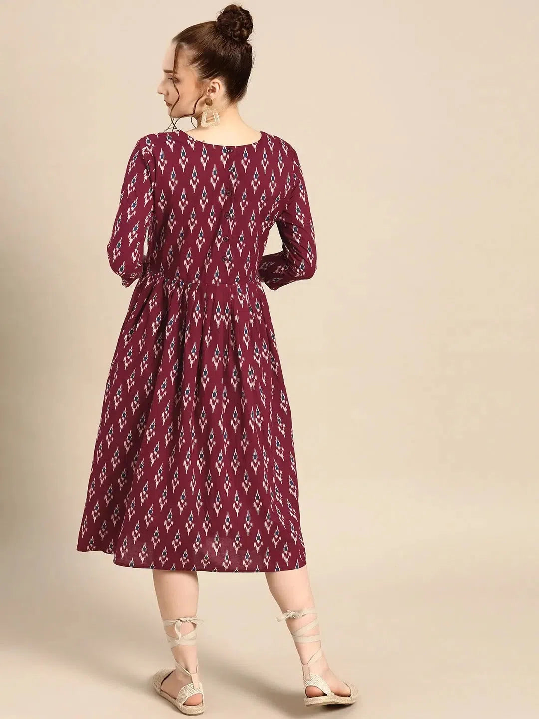 Clearance Sale, All Cheap front tucks with flare midi dress in Burgundy Print