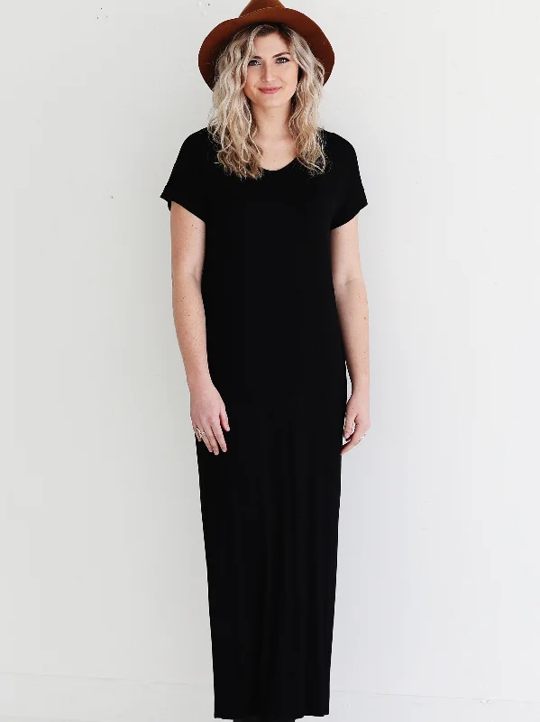 Holiday Special Offers Black DLMN Straight Cut Maxi Dress