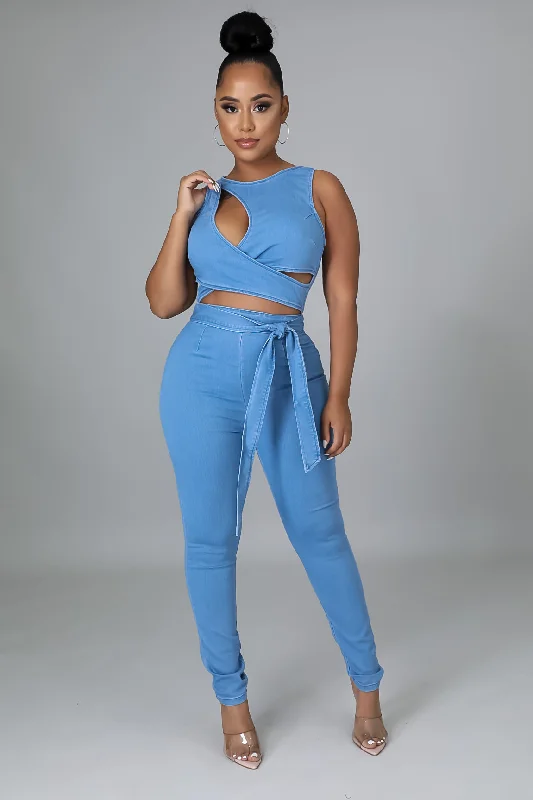 Chic Style, Always In Vogue Irresistible Babe Jumpsuit