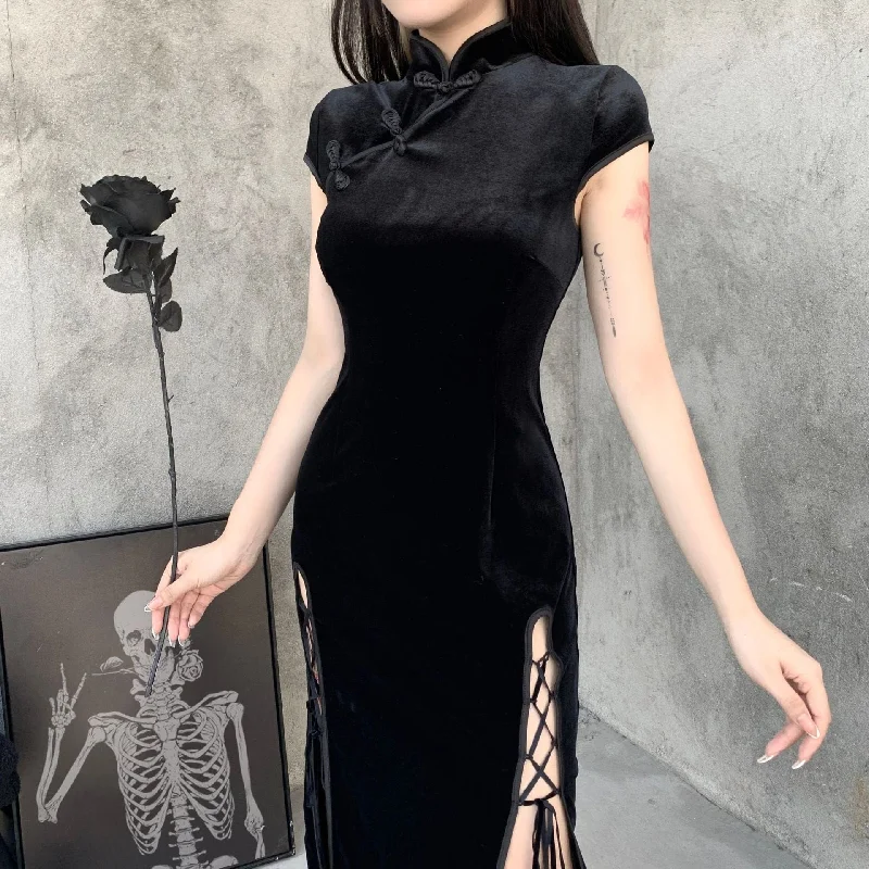 Dive Into Trendy Styles Women's Gothic Side Slit Black Velet Cheongsam Dress