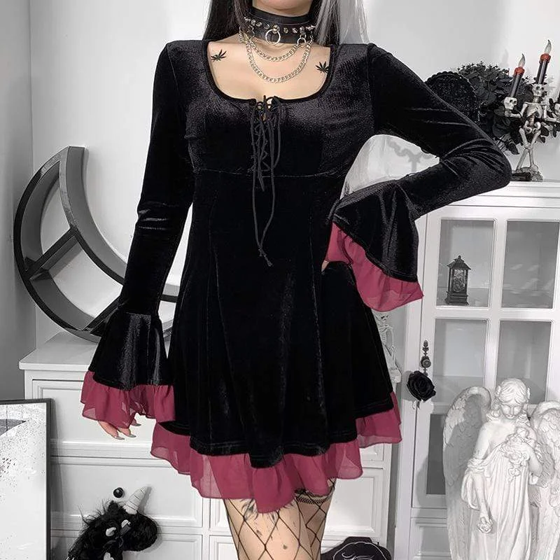 Season Offer Women's Gothic Trumpet Sleeved Velet Dress